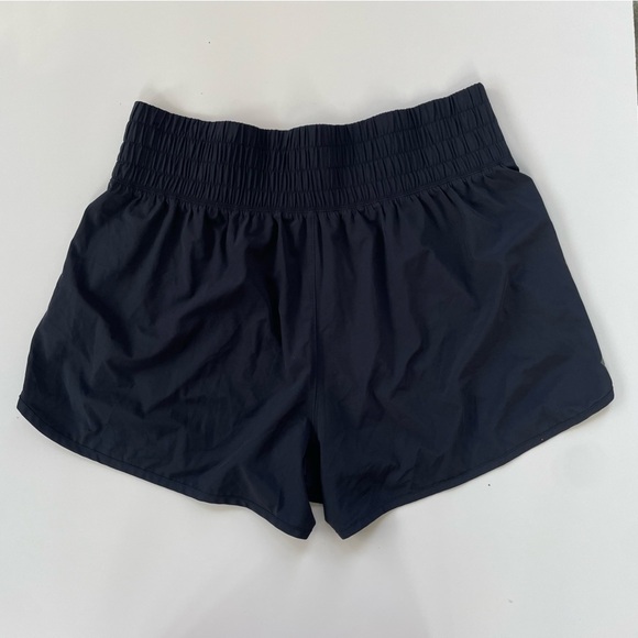 Abercrombie & Fitch YPB Women's Black High Rise Sporty Shorts Size Large - Picture 2 of 8